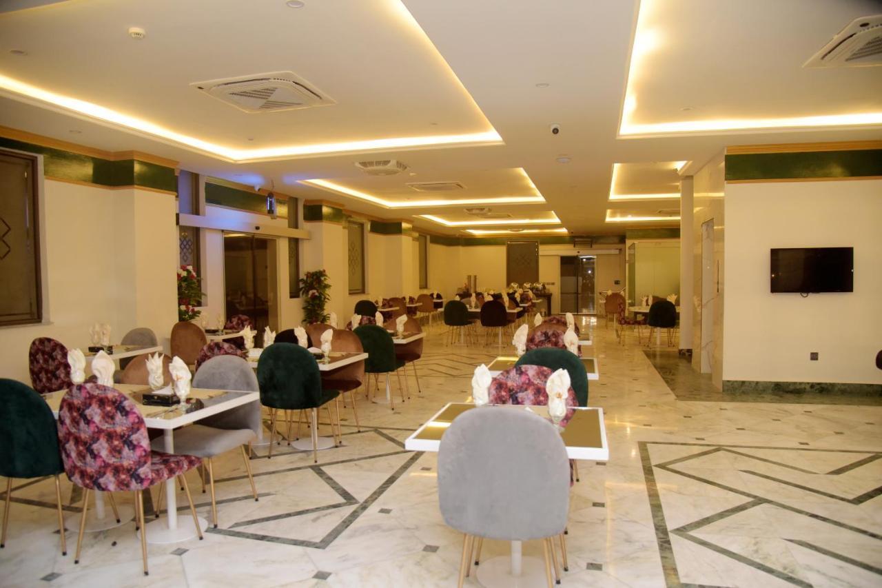 The Rich Hotel & Apartments Lahore Eksteriør billede