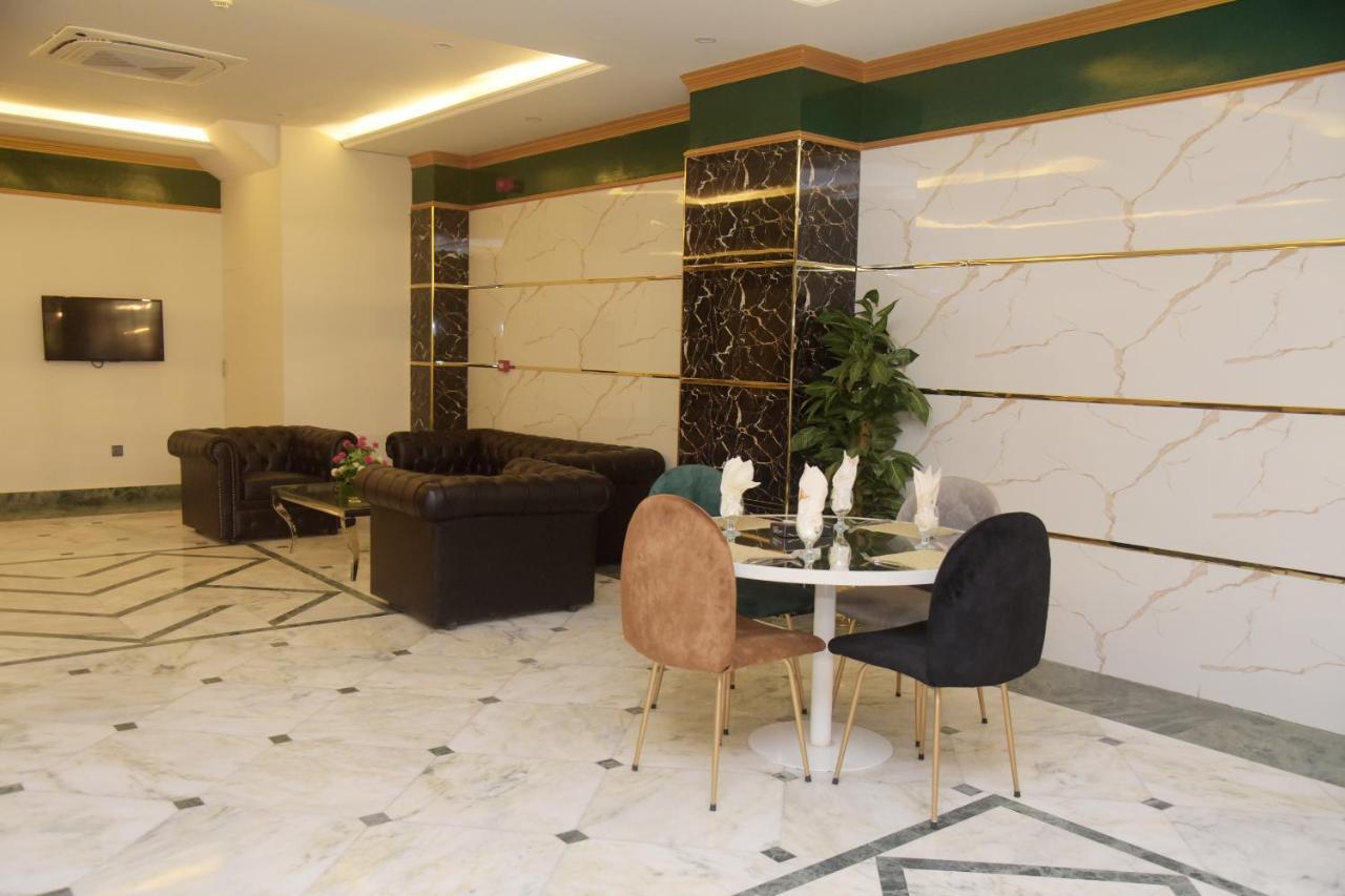 The Rich Hotel & Apartments Lahore Eksteriør billede