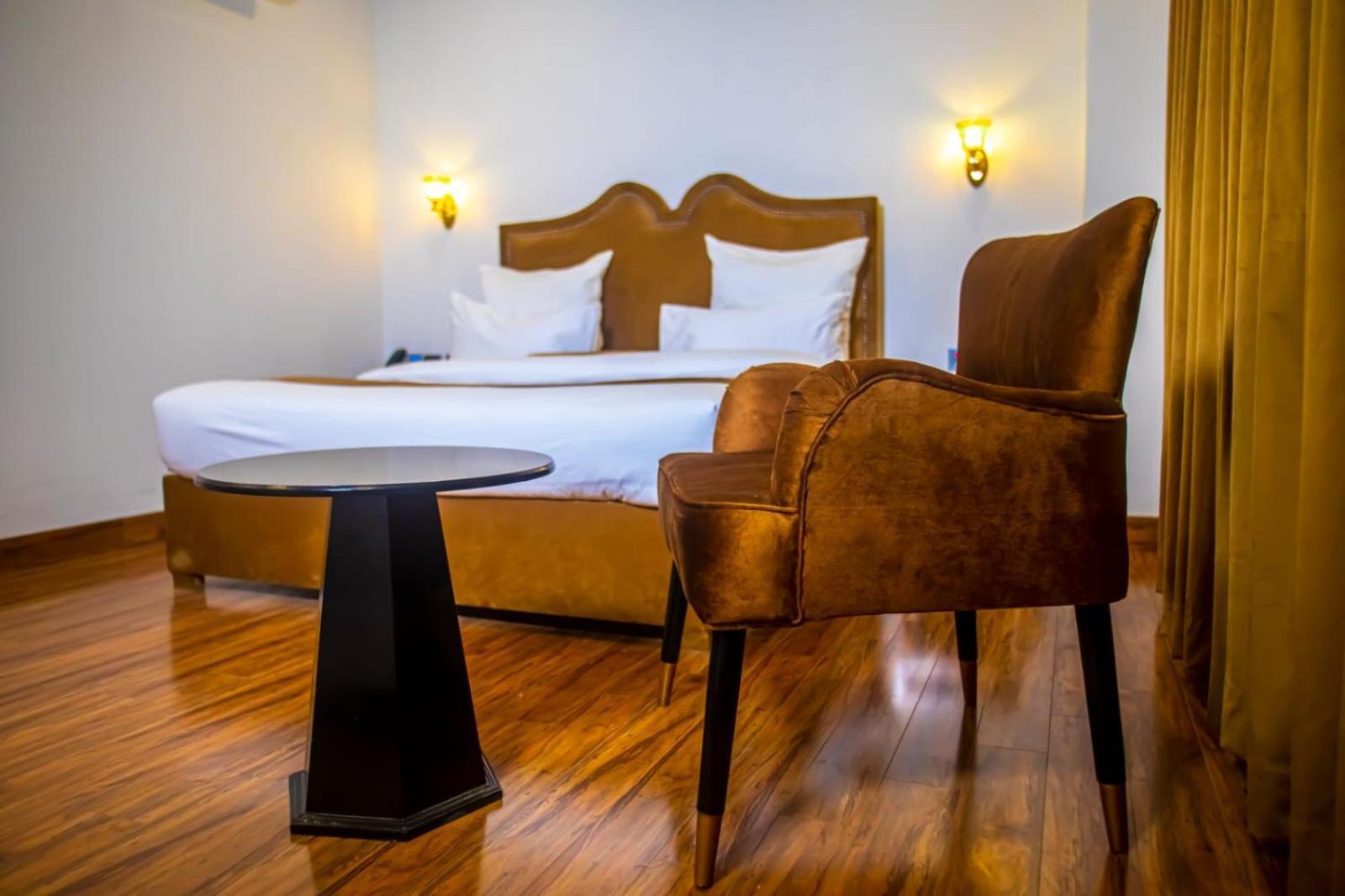 The Rich Hotel & Apartments Lahore Eksteriør billede