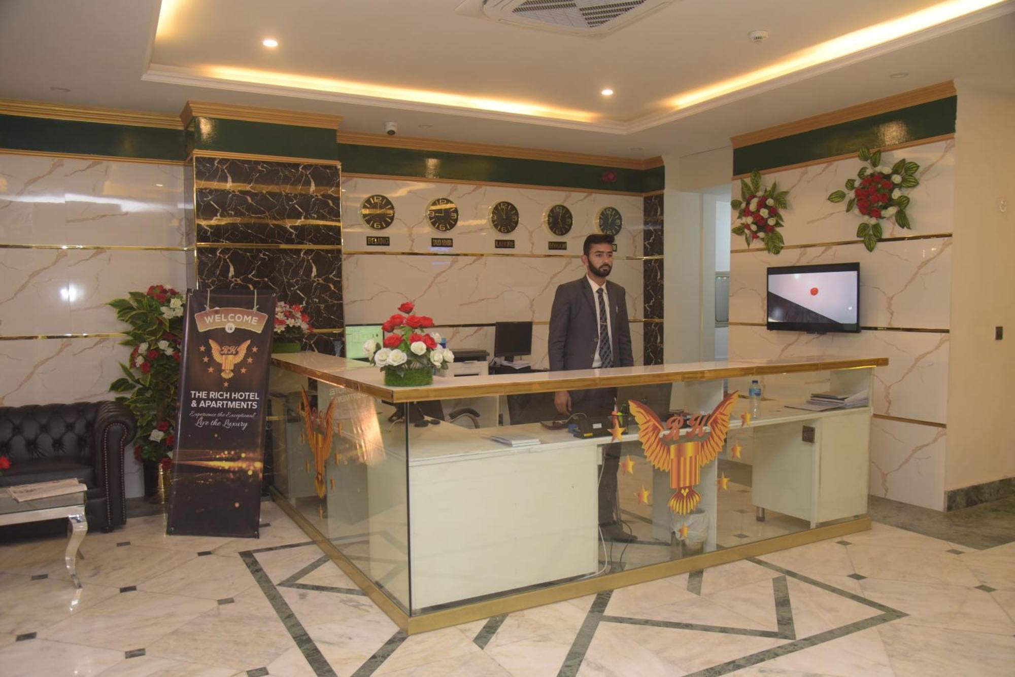 The Rich Hotel & Apartments Lahore Eksteriør billede